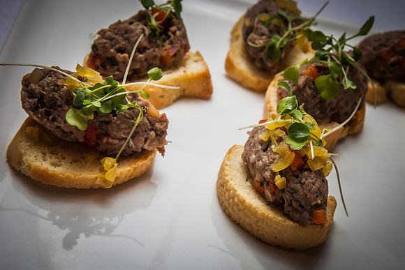 Farm 2 Table
