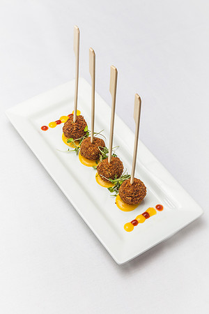Farm 2 Table