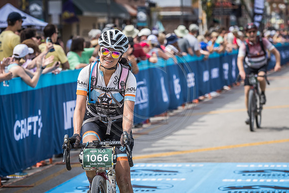 2021 Unbound MM 206 finish line-19