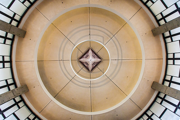 LOOKING UP - HALL OF FAME