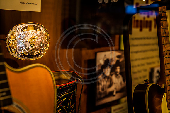 MERLE’S BELTBUCKLE