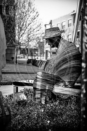 18th vine guitar player
