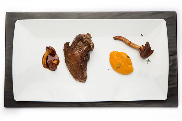 Kusshi pop-up at Broadmoor Bistro