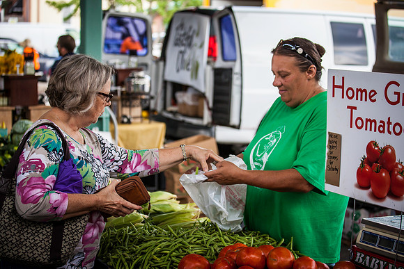 2013 07 31 farmers market-5