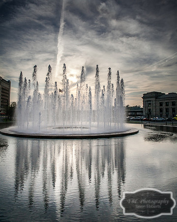 The Block Fountain with Flag