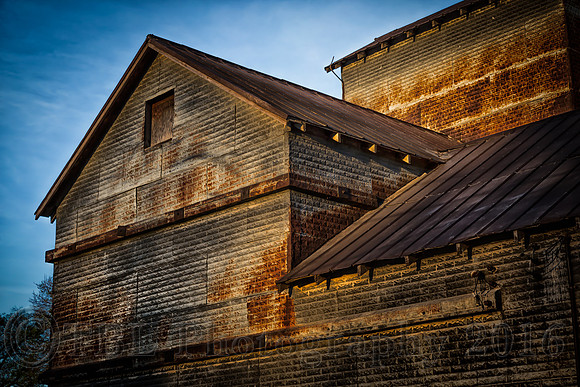 Lawrence Ice House North side