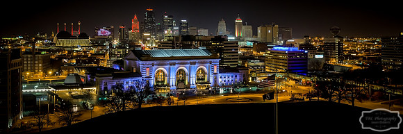 2017 01 01 KCMO Skyline (1 of 2)
