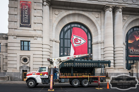 Taking Down the Banners - 01-18-2017