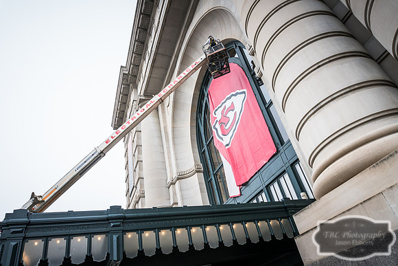 Taking Down the Banners - 01-18-2017