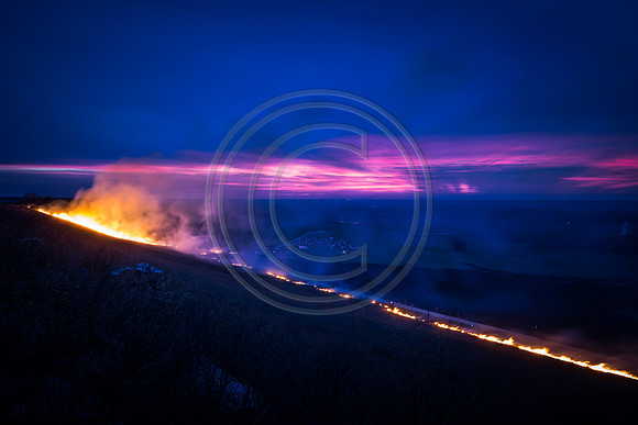 20170408 flames in the flinthills-311