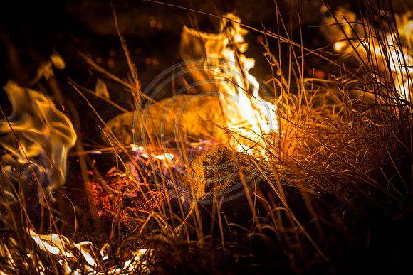 20170408 flames in the flinthills-48