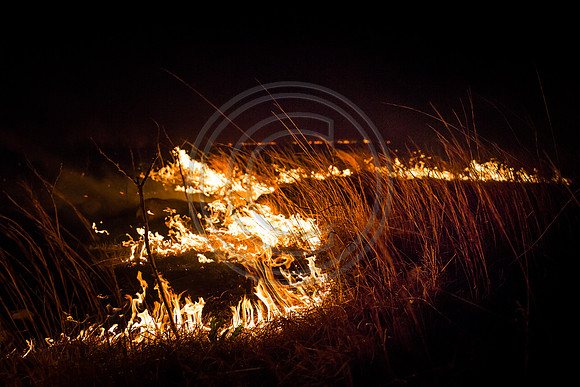 20170408 flames in the flinthills-22