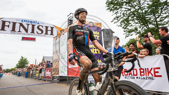 2017 finish line (3 of 112)