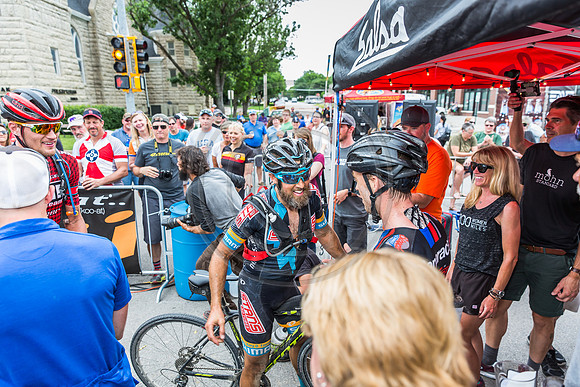 2017 finish line (10 of 112)