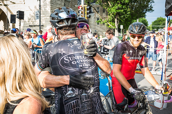 2017 finish line (107 of 112)