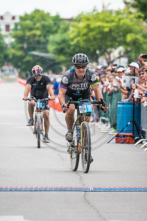 2017 finish line telephoto (3 of 32)