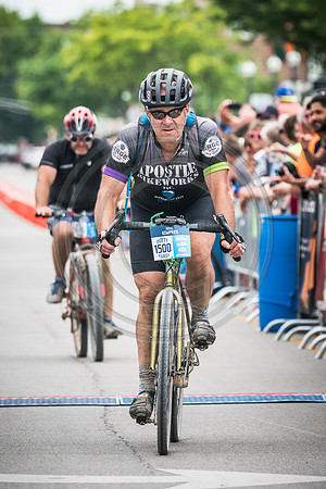 2017 finish line telephoto (4 of 32)