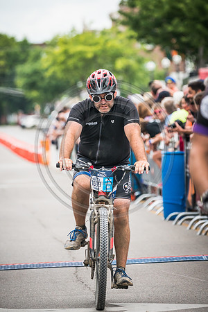 2017 finish line telephoto (5 of 32)