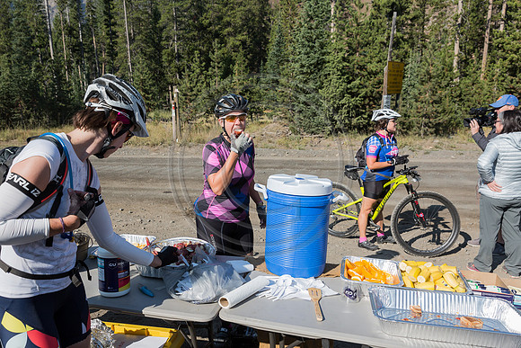 Final Aid Station (12 of 134)