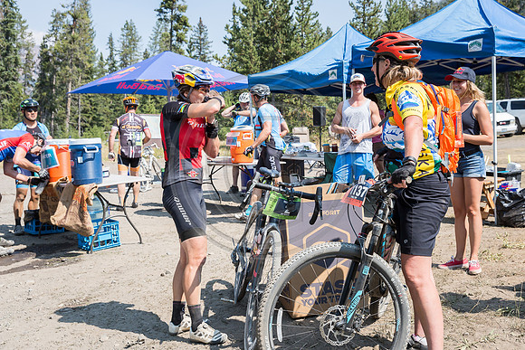 Final Aid Station (134 of 134)
