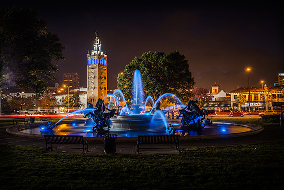 JC Nichols Fountain / Country Club Plaza