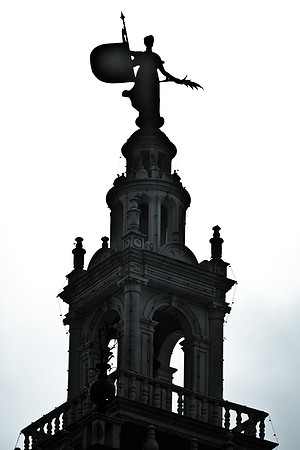 Plaza Warrior 1