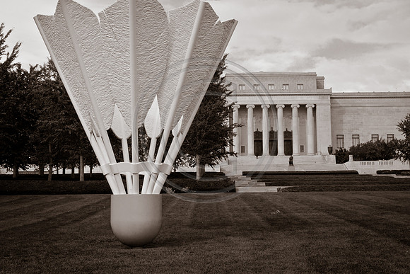 The Nelson Atkins - B/W