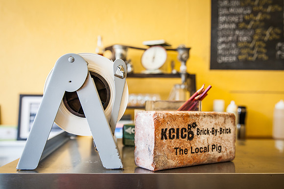local pig_-11
